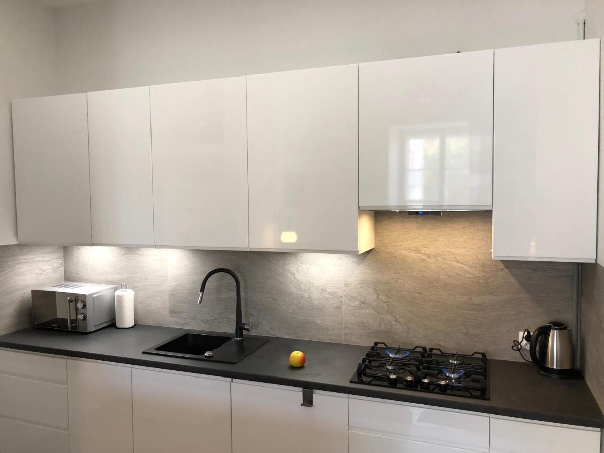 APARTAMENT na DLUGIEJ Warszawa Zewnętrze zdjęcie